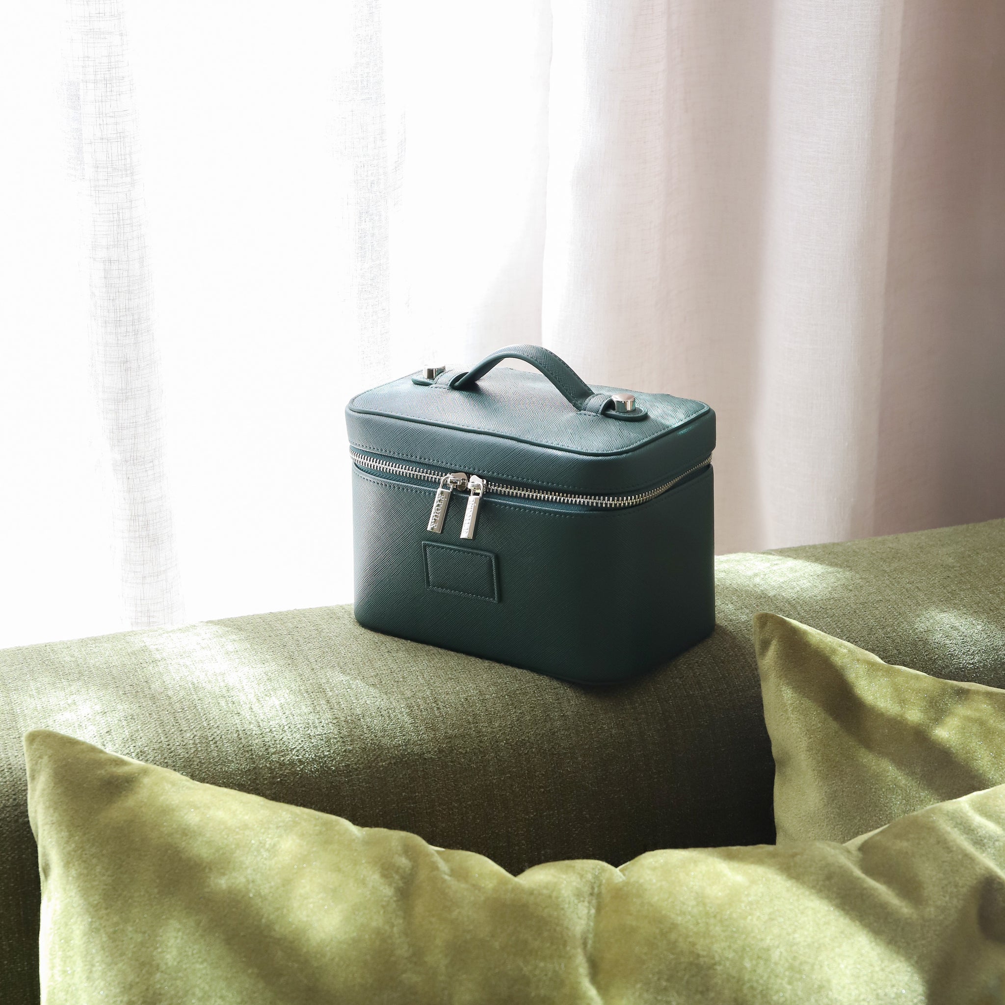 Etoile Collective Vanity Case: Forest