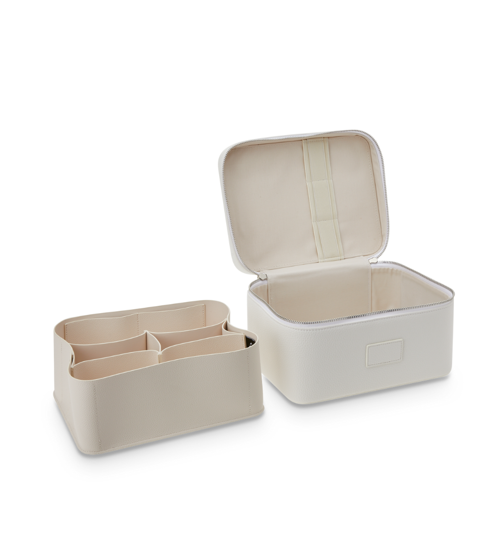 Includes a removable divider insert with 5 compartments and 3 pockets.